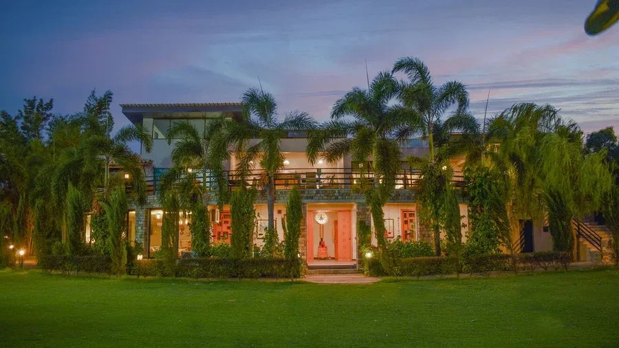 2 nights 3 days package